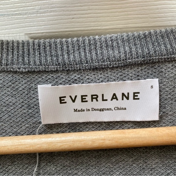Everlane Gray Crew Neck Sweater - Picture 2 of 6